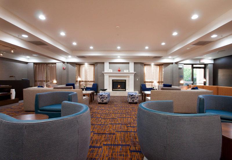 Courtyard By Marriott Milwaukee North/brown Deer Brown Deer