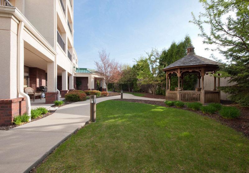 Courtyard By Marriott Milwaukee North/brown Deer