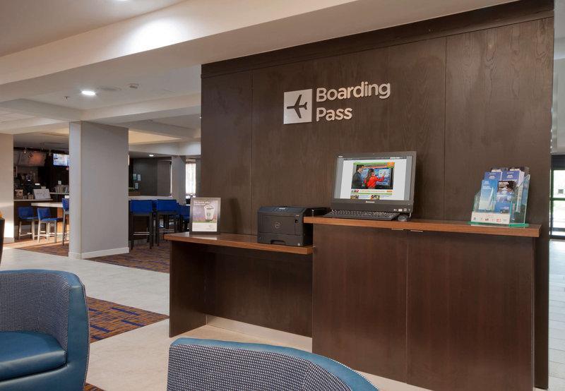 Courtyard By Marriott Milwaukee North/brown Deer Brown Deer