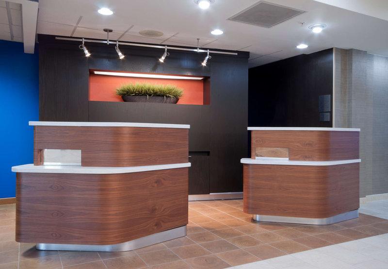 Hotel Courtyard By Marriott Milwaukee North/brown Deer Brown Deer