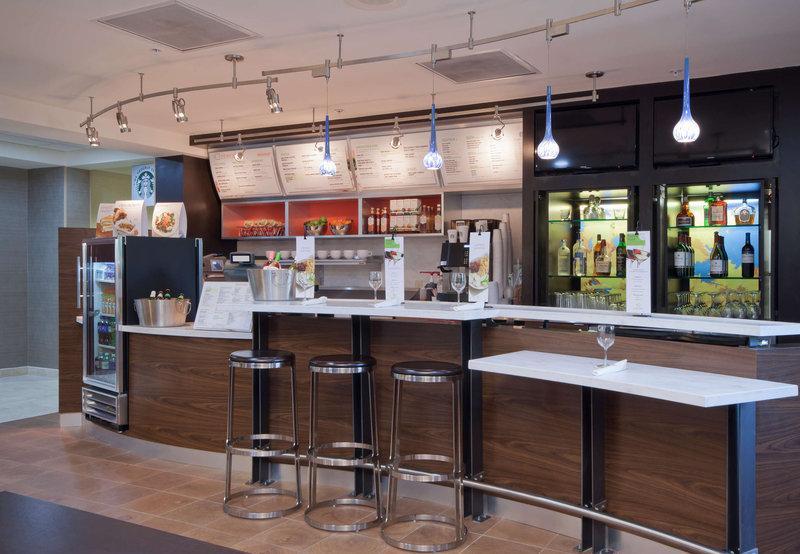 Hotel Courtyard By Marriott Milwaukee North/brown Deer 3*